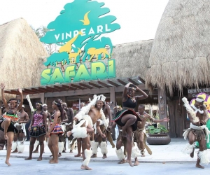 Khám phá vườn thú Safari đầu tiên ở Việt Nam